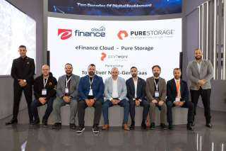 ”إي فاينانس” تعزز شراكتها معPure Storage  لتقديم حلول تخزين البيانات مثل خدمات StaaS من الجيل القادم